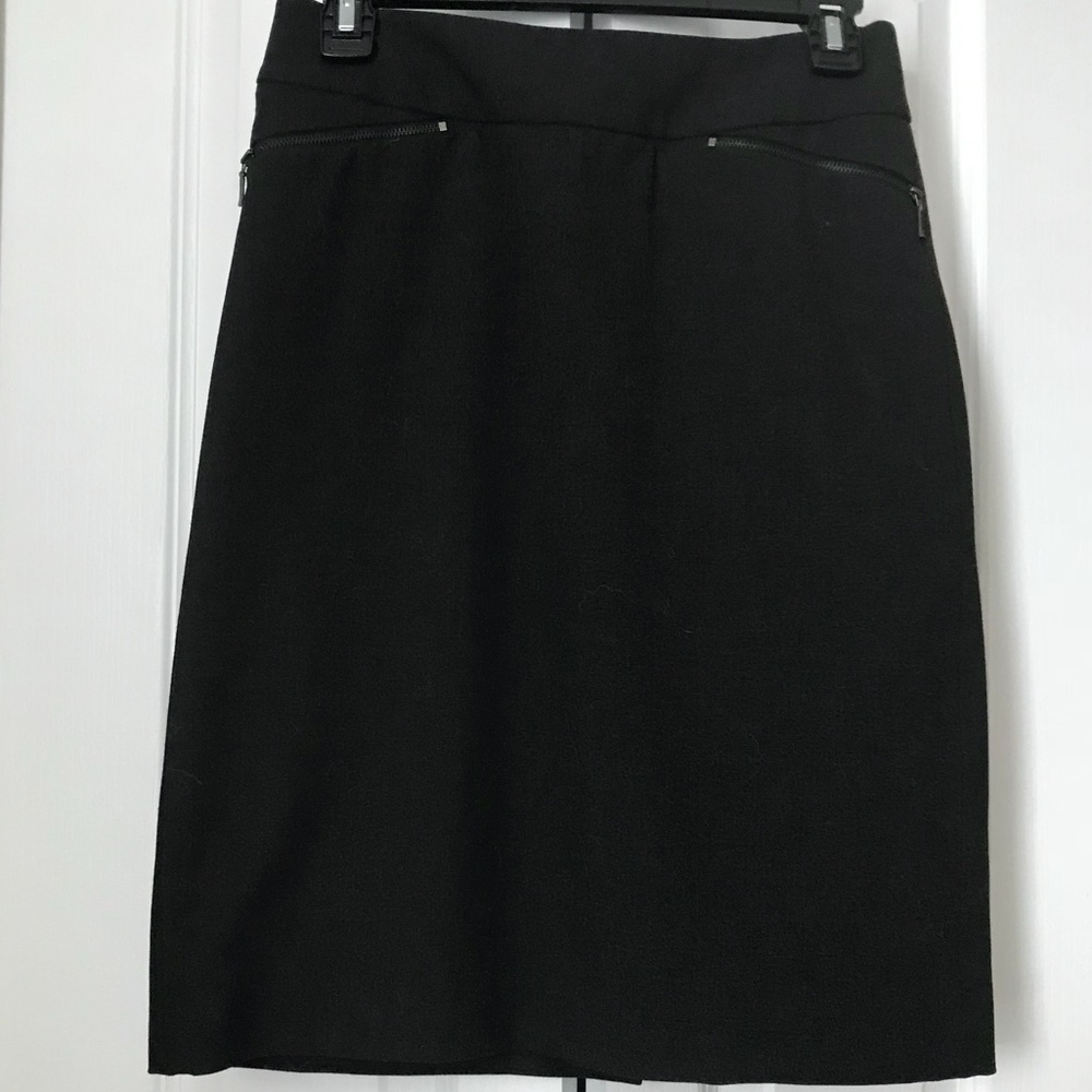 Ann Taylor Gray/black pencil skirt